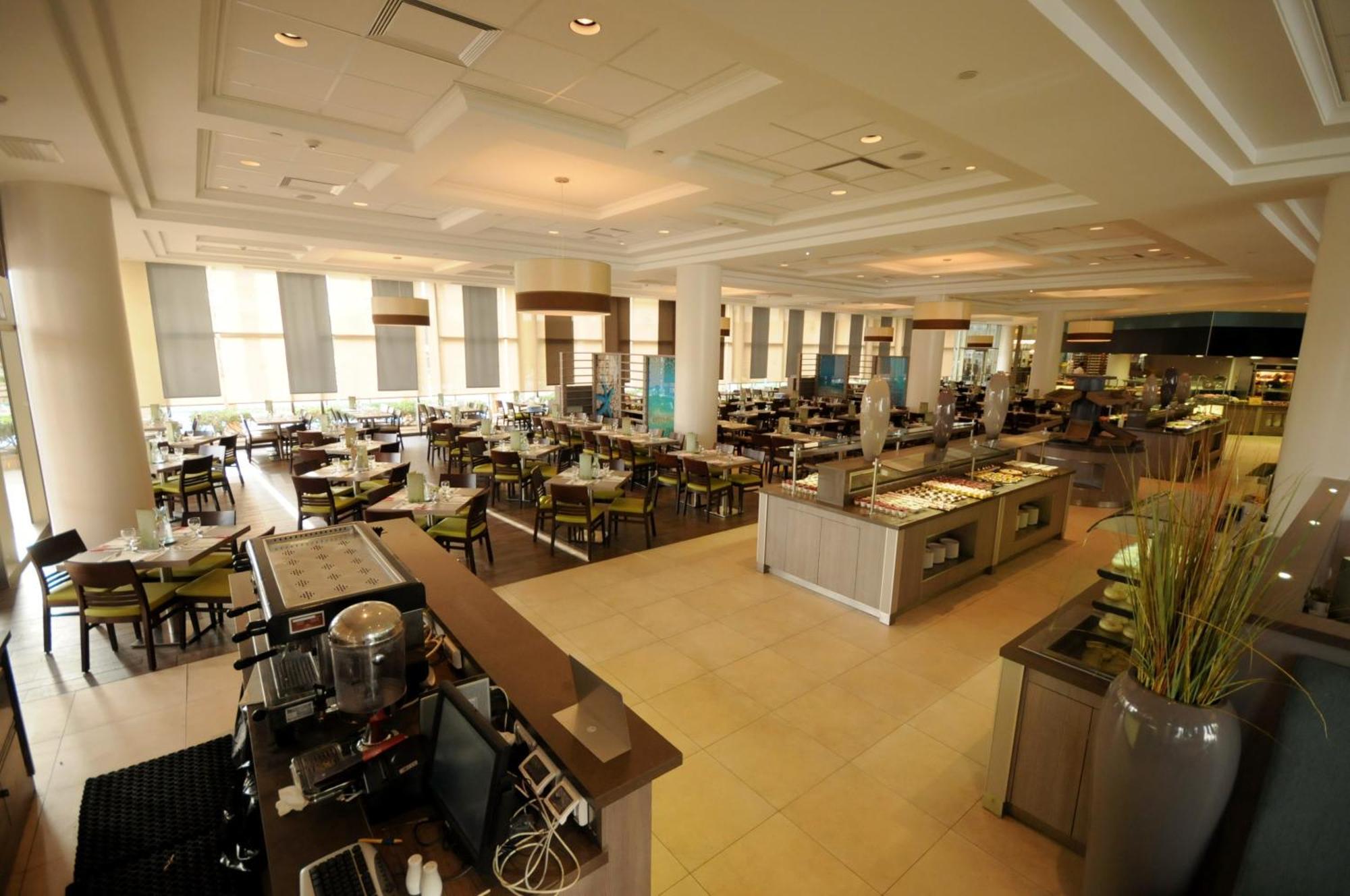 U Magic Palace Eilat Exterior photo The restaurant at the hotel